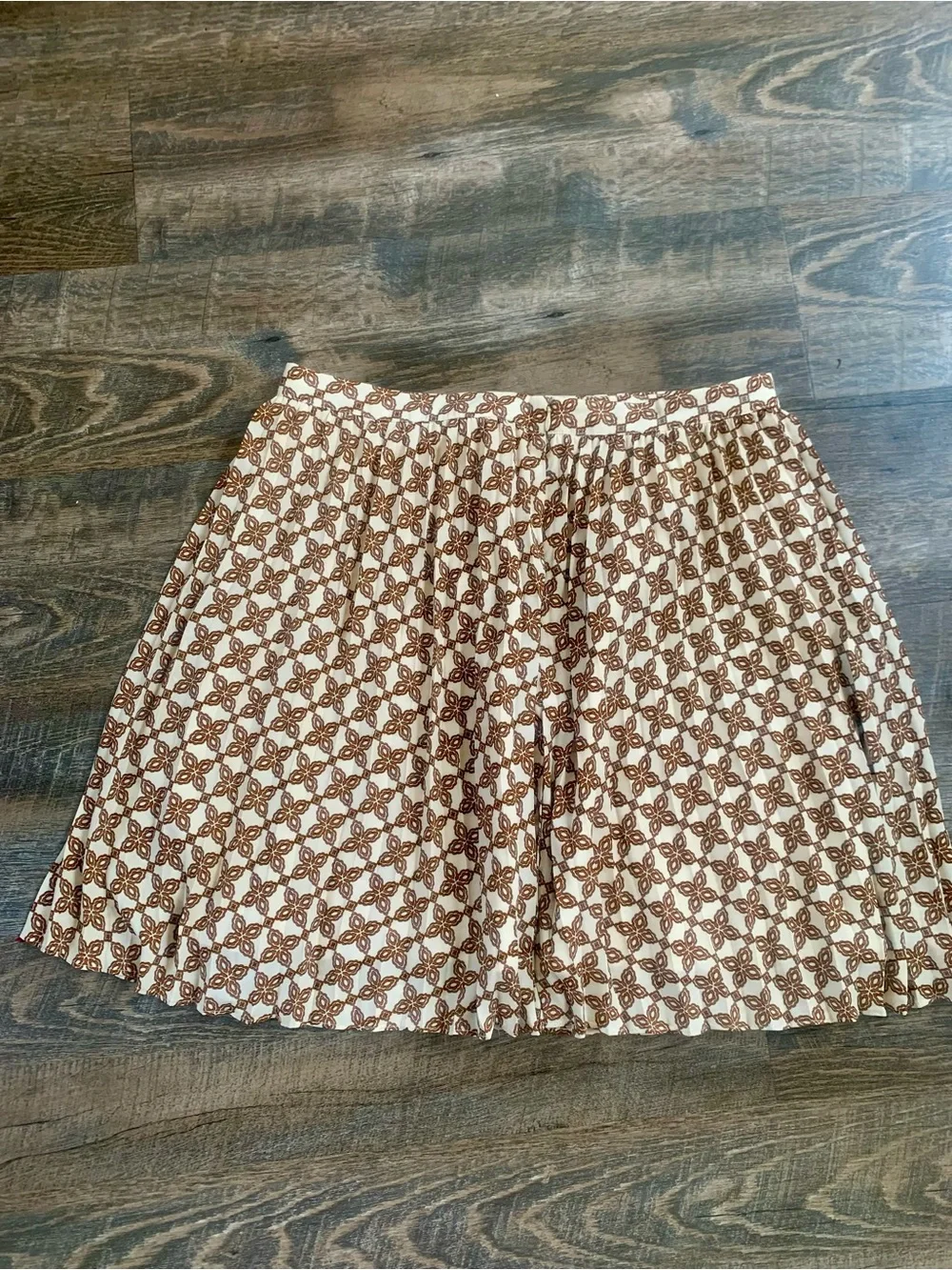 Pleated Preppy J.Crew Brown Tile Patterned Women’s Skirt